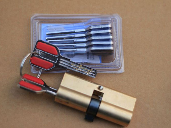 云南24小时上门开锁公司