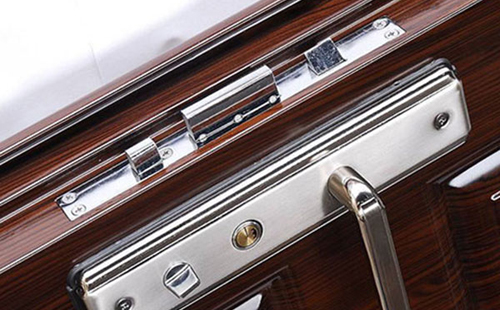 云南24小时上门开锁公司